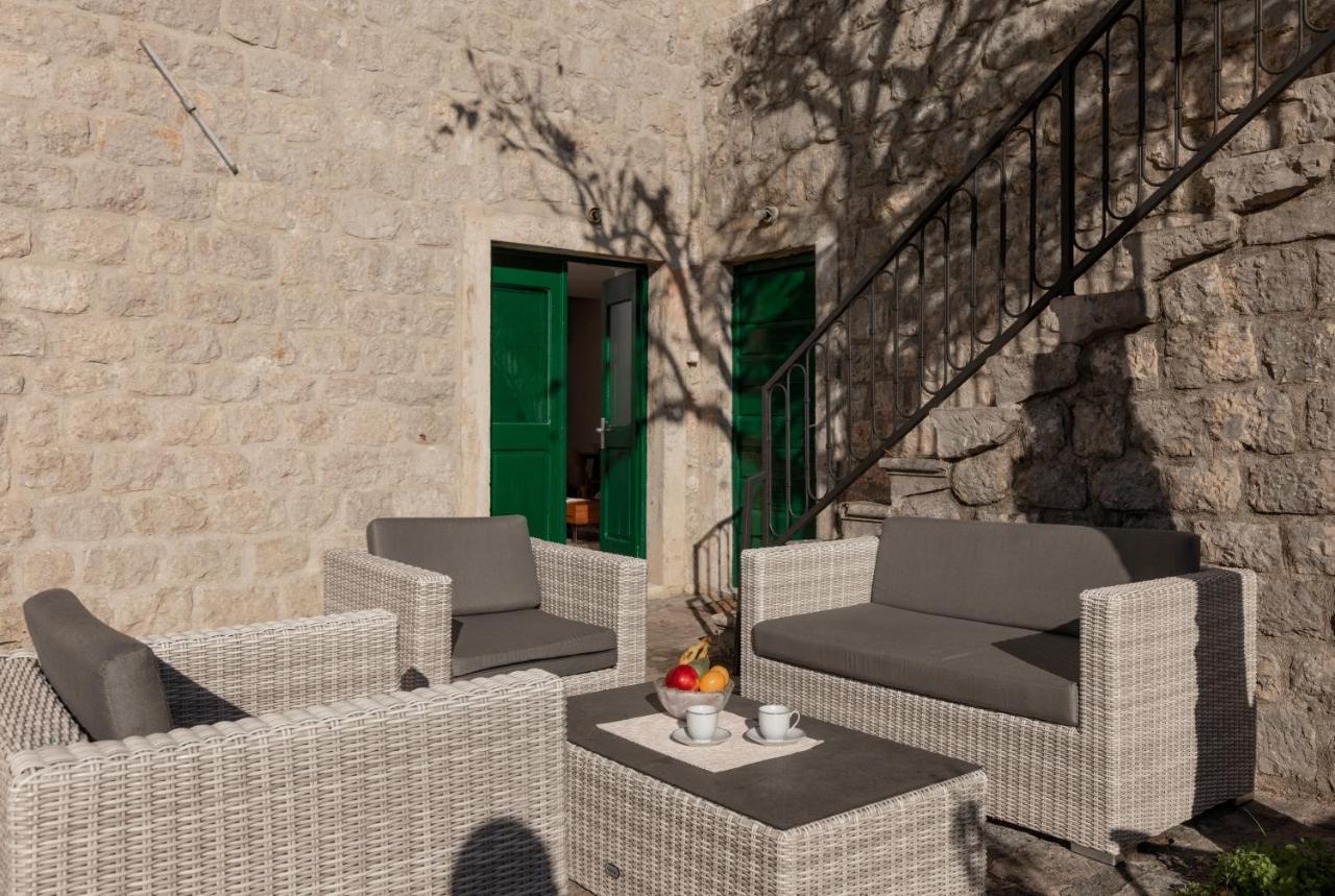 Tanja'S Seafront Orahovac Apartment Kotor Ngoại thất bức ảnh