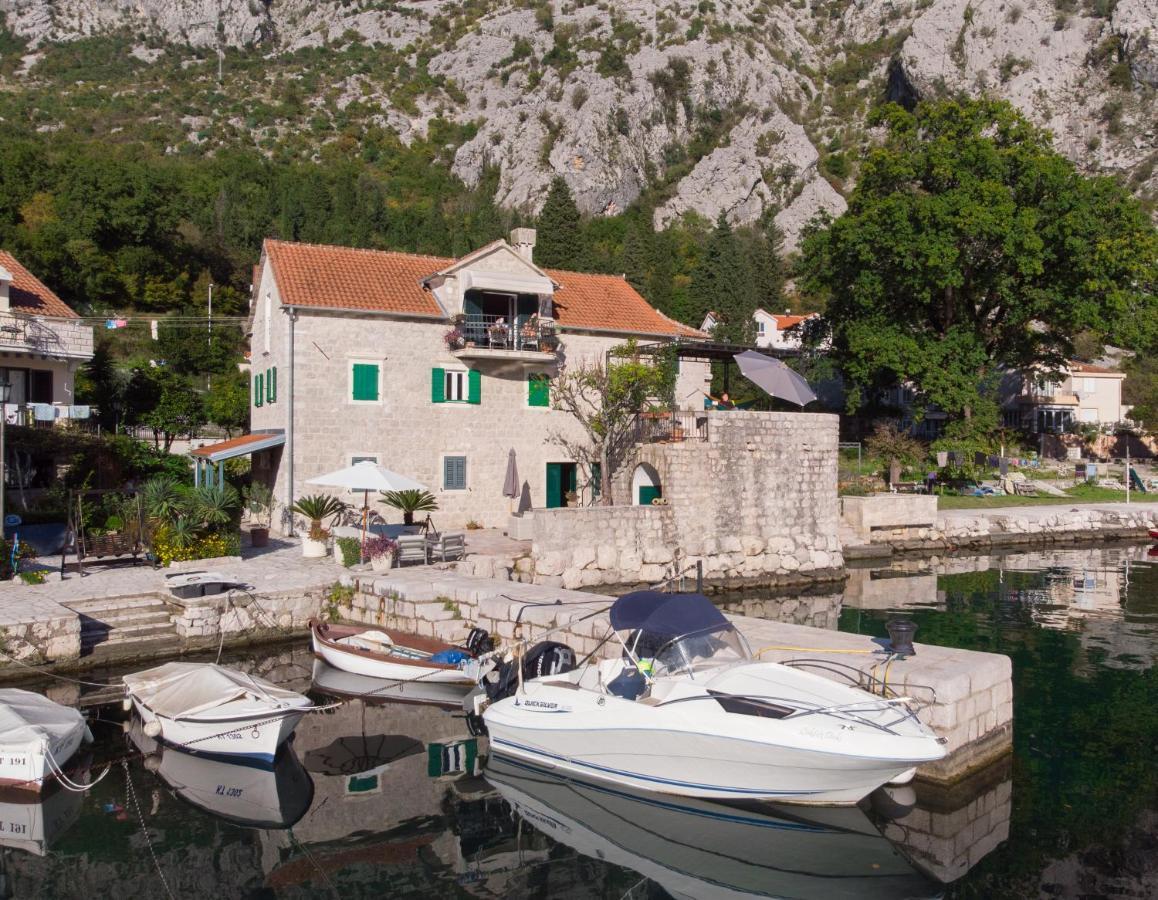 Tanja'S Seafront Orahovac Apartment Kotor Ngoại thất bức ảnh
