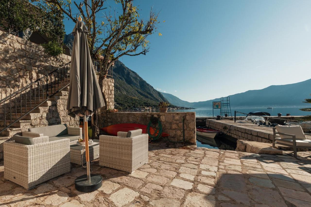 Tanja'S Seafront Orahovac Apartment Kotor Ngoại thất bức ảnh
