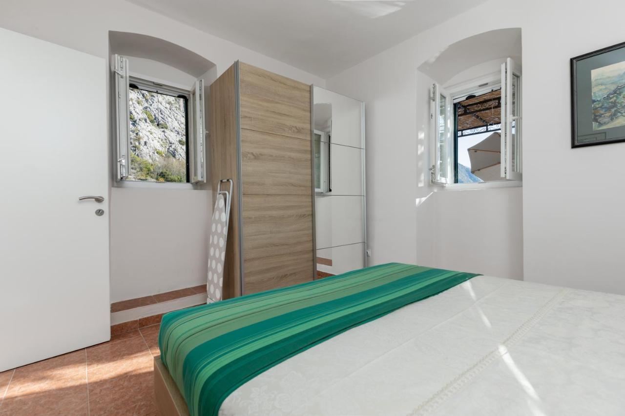 Tanja'S Seafront Orahovac Apartment Kotor Ngoại thất bức ảnh